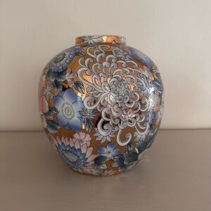 VTG WBI 9 Inch  Asian  Golden Peony Floral Vase